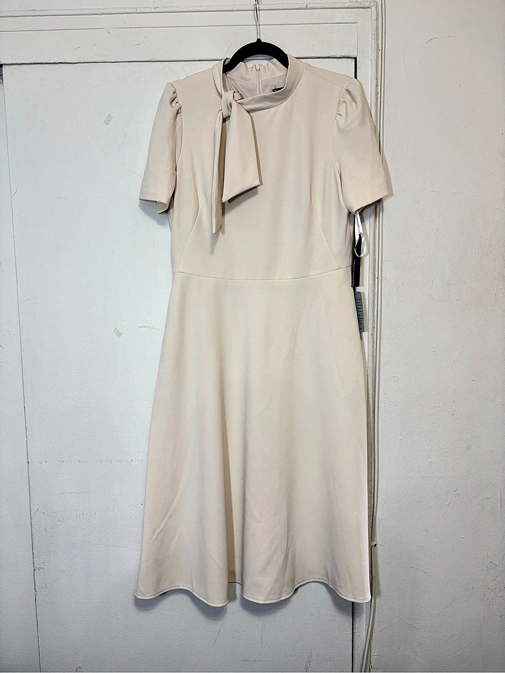 Maggy London Pleated Neck Midi Dress in Cream Size XL (12) NWT